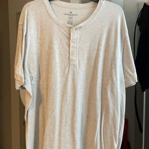 American Eagle Henley
